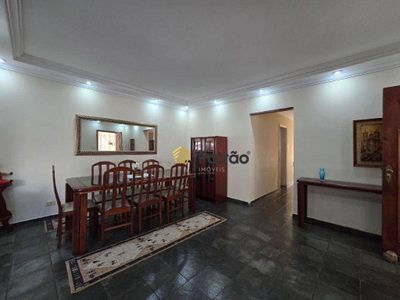Casa, 3 quartos, 281 m² - Foto 3