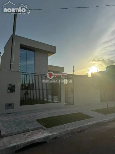 Casa, 3 quartos, 139 m² - Foto 1