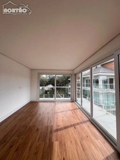 Casa, 2 quartos, 95 m² - Foto 2