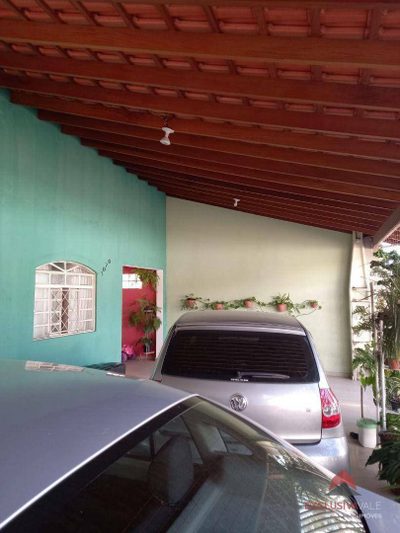 Casa, 3 quartos, 130 m² - Foto 1