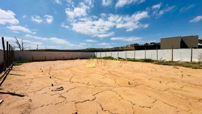 Loteamento e Condomínio, 600 m² - Foto 2