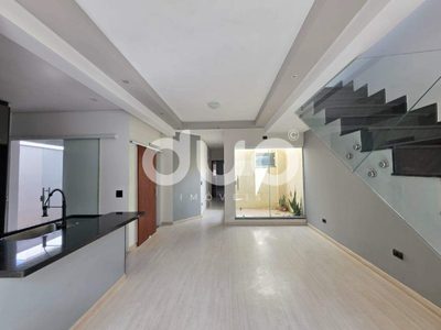 Casa, 3 quartos, 202 m² - Foto 4