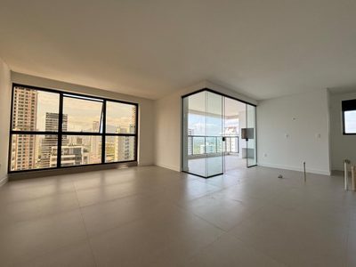 Apartamento, 3 quartos, 130 m² - Foto 5