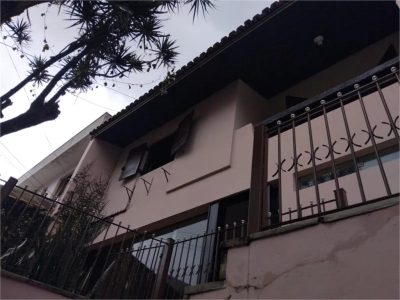 Sobrado, 3 quartos, 260 m² - Foto 2