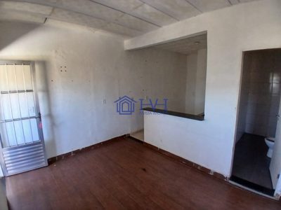 Casa, 2 quartos, 40 m² - Foto 2