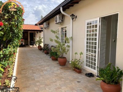 Casa, 4 quartos, 230 m² - Foto 3