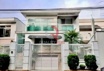 Sobrado, 3 quartos, 364 m² - Foto 1