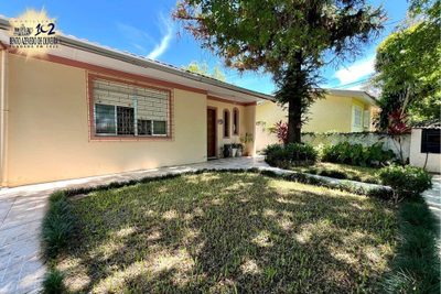 Casa, 5 quartos, 292 m² - Foto 1