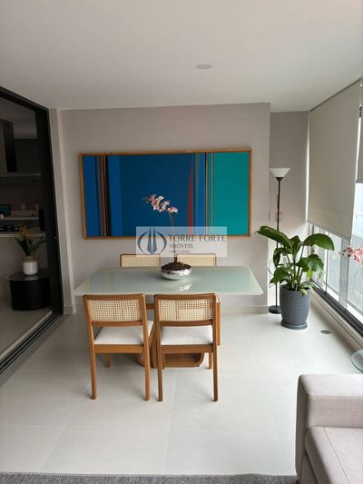Apartamento, 3 quartos, 140 m² - Foto 2