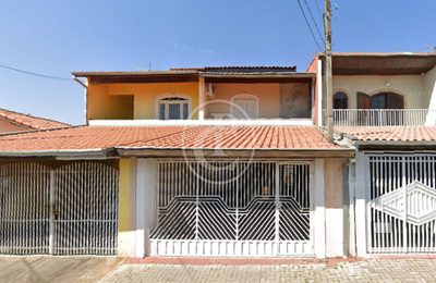 Casa, 4 quartos, 196 m² - Foto 1