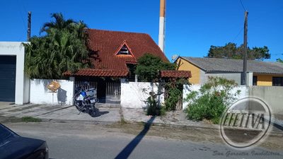 Casa, 5 quartos, 252 m² - Foto 1