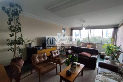 Apartamento, 3 quartos, 140 m² - Foto 2