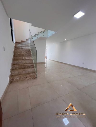 Casa, 3 quartos, 186 m² - Foto 4