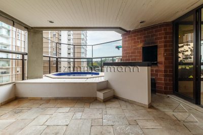 Apartamento, 3 quartos, 211 m² - Foto 1