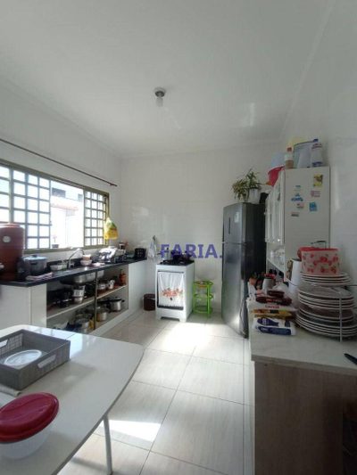 Casa, 1 quarto, 70 m² - Foto 2
