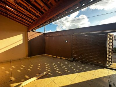 Casa, 2 quartos, 240 m² - Foto 2
