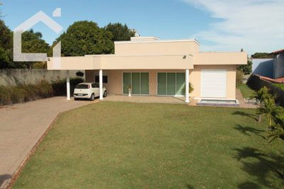 Casa, 3 quartos, 180 m² - Foto 1