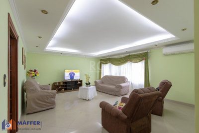 Casa, 3 quartos, 218 m² - Foto 2