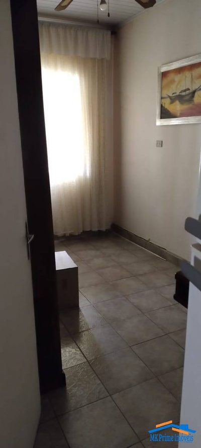 Casa, 2 quartos, 305 m² - Foto 2