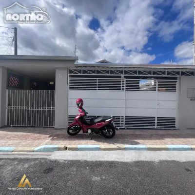 Casa, 4 quartos, 250 m² - Foto 2