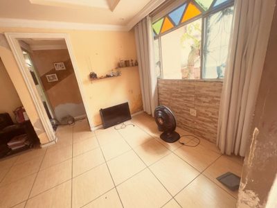 Casa, 4 quartos, 236 m² - Foto 3