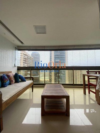 Apartamento, 3 quartos, 137 m² - Foto 1