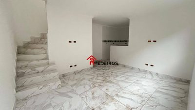 Sobrado, 2 quartos, 68 m² - Foto 1