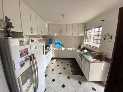 Casa, 4 quartos, 295 m² - Foto 3