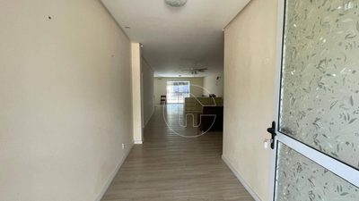 Casa, 3 quartos, 279 m² - Foto 4