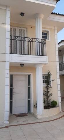 Casa, 3 quartos, 148 m² - Foto 1