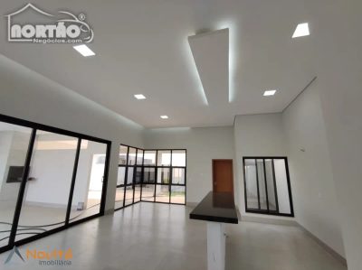 Casa, 3 quartos, 173 m² - Foto 4