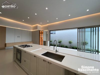Casa, 1 quarto, 226 m² - Foto 2