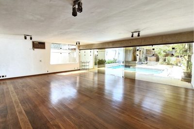 Casa, 5 quartos, 570 m² - Foto 1