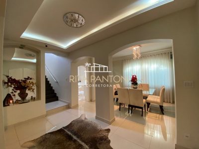 Casa, 3 quartos, 354 m² - Foto 1