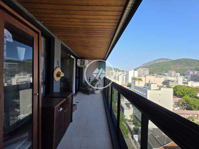 Cobertura, 3 quartos, 222 m² - Foto 1