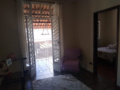 Casa, 3 quartos, 200 m² - Foto 3