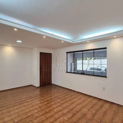 Casa, 2 quartos, 155 m² - Foto 1