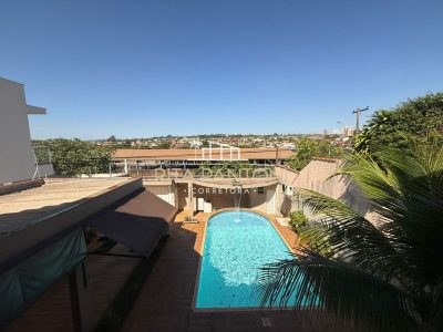 Sobrado, 3 quartos, 239 m² - Foto 4