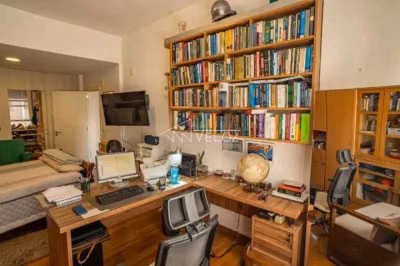 Apartamento, 3 quartos, 175 m² - Foto 1