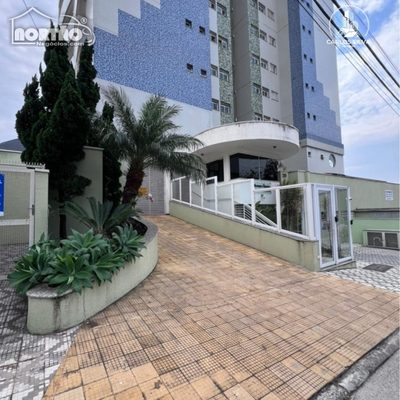 Casa, 4 quartos, 125 m² - Foto 1