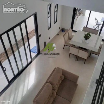 Casa, 6 quartos, 227 m² - Foto 2