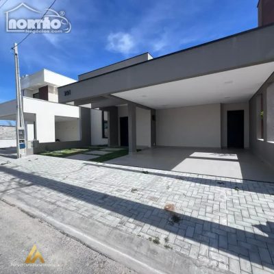 Casa, 4 quartos, 17170 m² - Foto 2