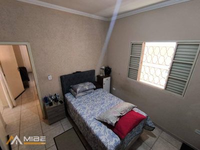 Casa, 3 quartos, 146 m² - Foto 2