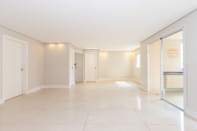 Apartamento, 3 quartos, 150 m² - Foto 3