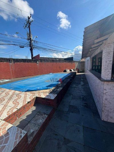 Casa, 2 quartos, 308 m² - Foto 4