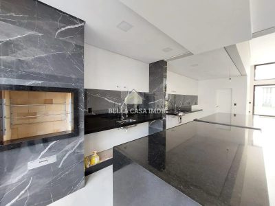 Casa, 3 quartos, 245 m² - Foto 2