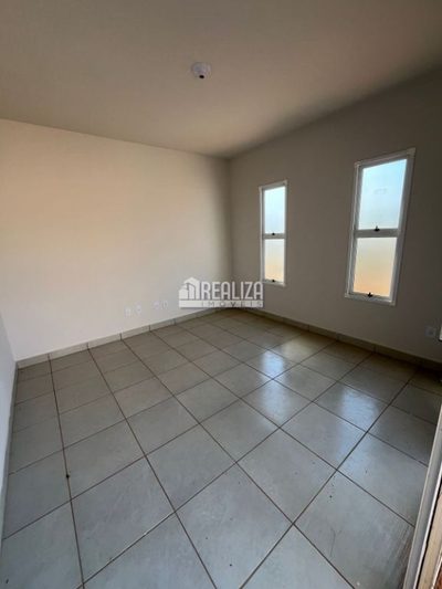 Casa, 2 quartos, 46 m² - Foto 2