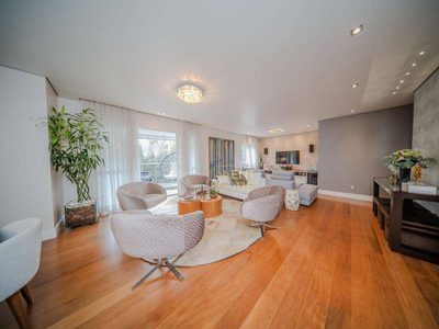 Apartamento, 3 quartos, 170 m² - Foto 1