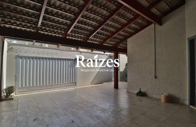 Casa, 3 quartos, 180 m² - Foto 2