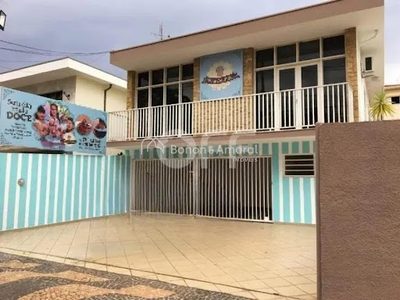Casa, 5 quartos, 274 m² - Foto 1